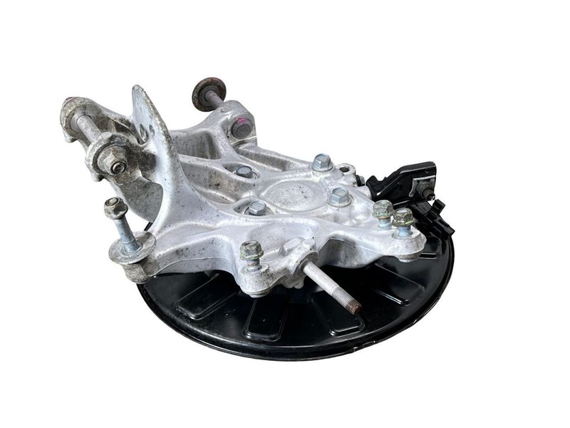 2018-2025 Honda Odyssey Left Driver Side Rear Spindle