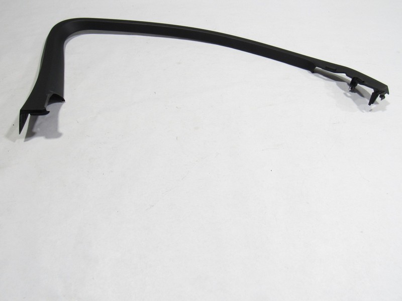 18-21 Mercedes GLC63 X253 2018 Front Left Door Window Frame Trim Molding :O
