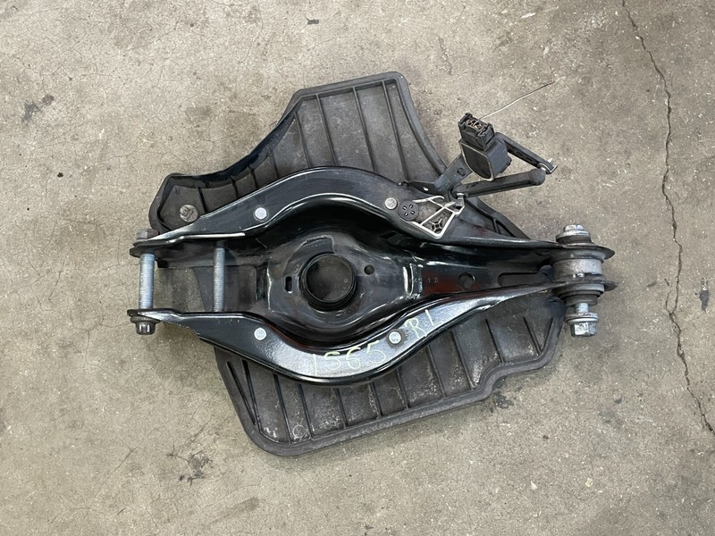 20 21 22 23 Toyota Supra Rear Left Driver Lower Control Arm RWD 1565 OEM