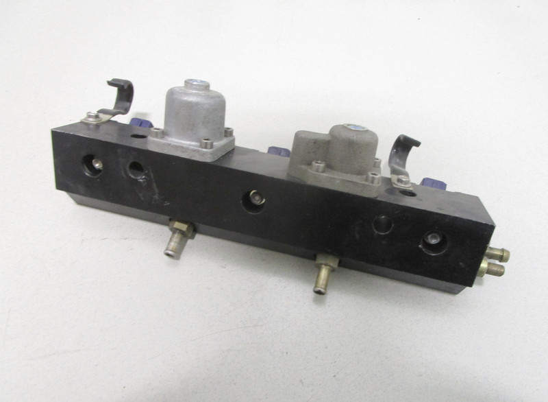 852378A6 Mercury Optimax 135 150Hp Outboard Port Left Fuel Rail
