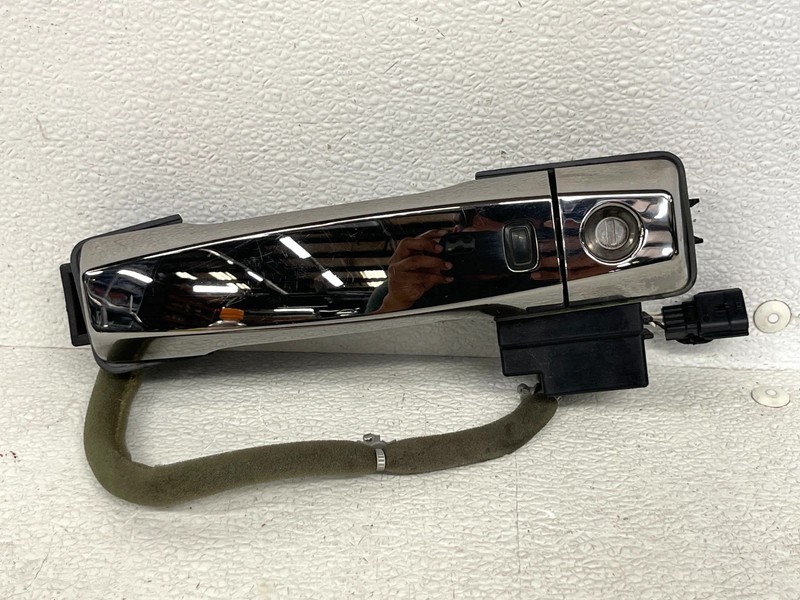 ⭐16-24 NISSAN TITAN XD FRONT LEFT DRIVER EXTERIOR DOOR HANDLE CHROME OEM LOT2629