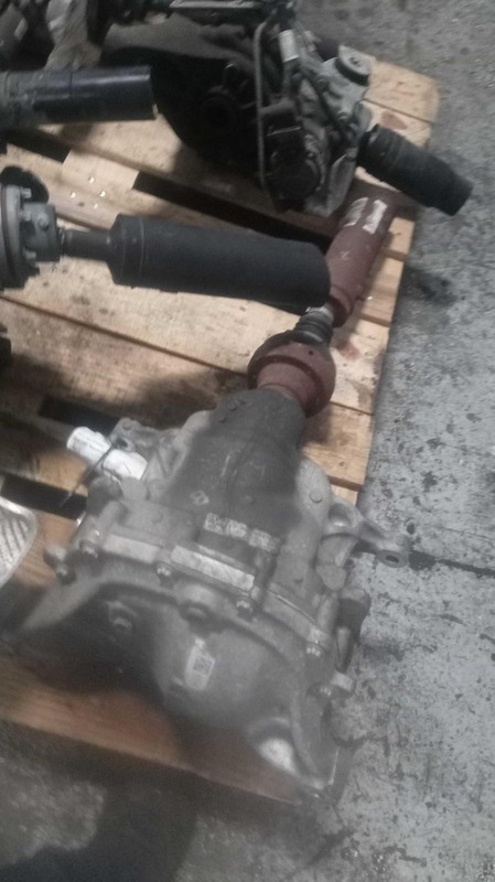 Used Differential Carrier Assembly fits: 2015 Ford Mustang Base V6 3.55 ratio Gr