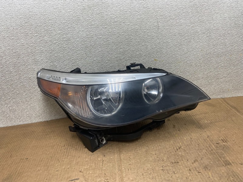 Halogen 2004 -2007 BMW 535i 5 Series Right Passenger Side Headlight AA6650 DW