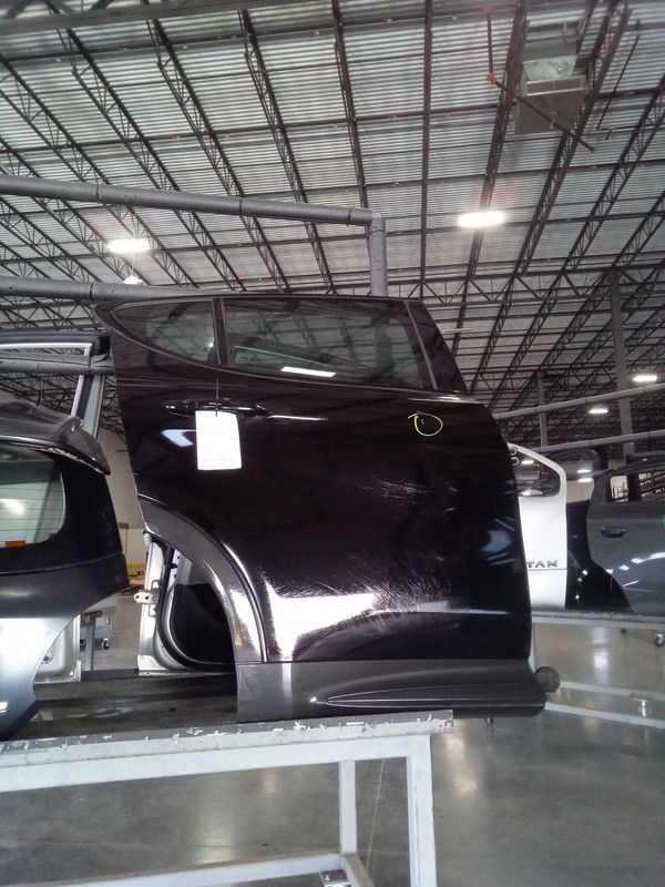 2024 Dodge Hornet Rear Right Door Black Used OEM - Scratch Damage, 13k Miles