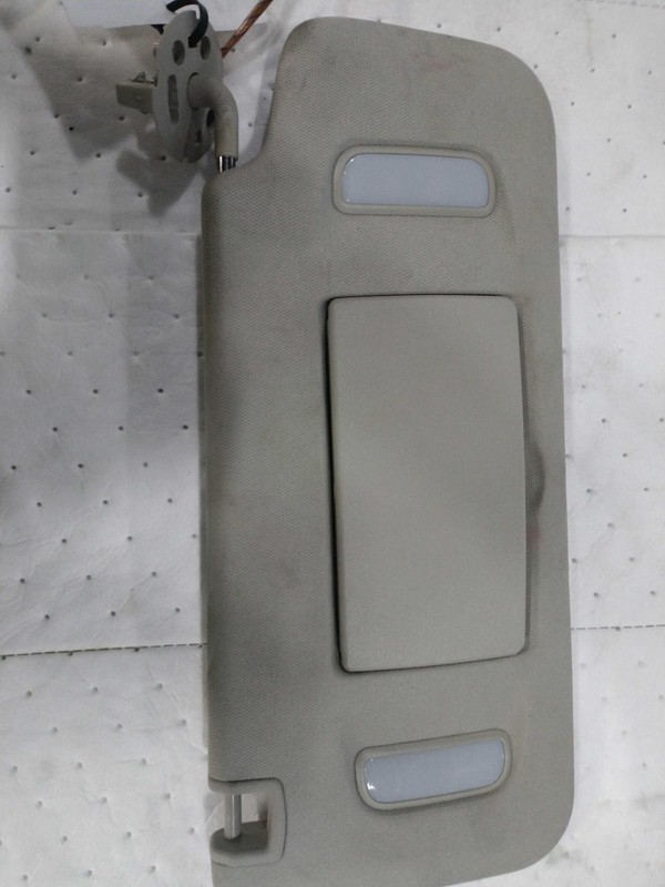 2017 Chevrolet Colorado Grey Sun Visor 636955 Used 102K Miles