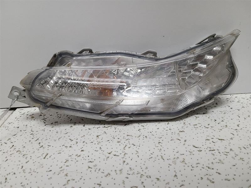Driver Corner/Park Light Park Lamp-turn Signal Fits 15-17 CAMRY 561189