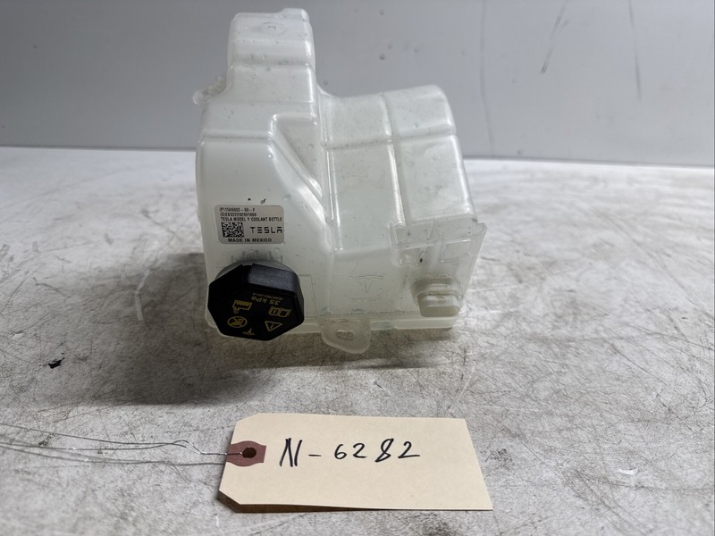 Tesla Model Y Supermanifold Coolant Bottle 1506803-00-E N-6282 S24