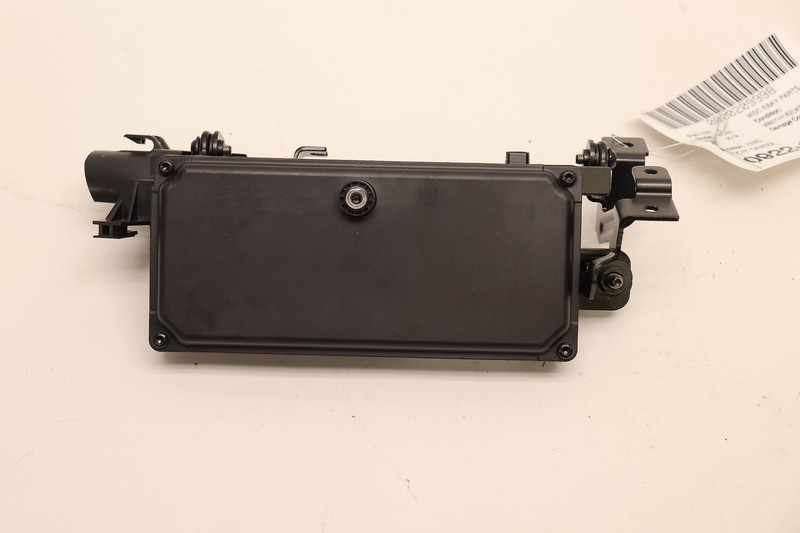 2019-2020 VOLVO XC40 FRONT BUMPER CAMERA UNIT COMPUTER MODULE OEM