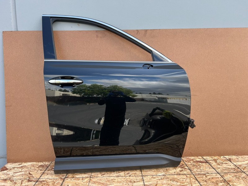 INFINITI QX60 2022-2026 OEM FRONT RIGHT PASSENGER DOOR SHELL ASSEMBLY BLACK