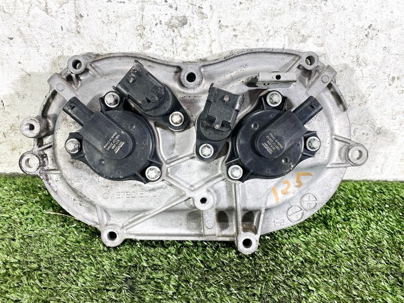 06-13 MERCEDES BENZ R350 ML350 FRONT RIGHT ENGINE TIMING CHAIN COVER PLATE OEM