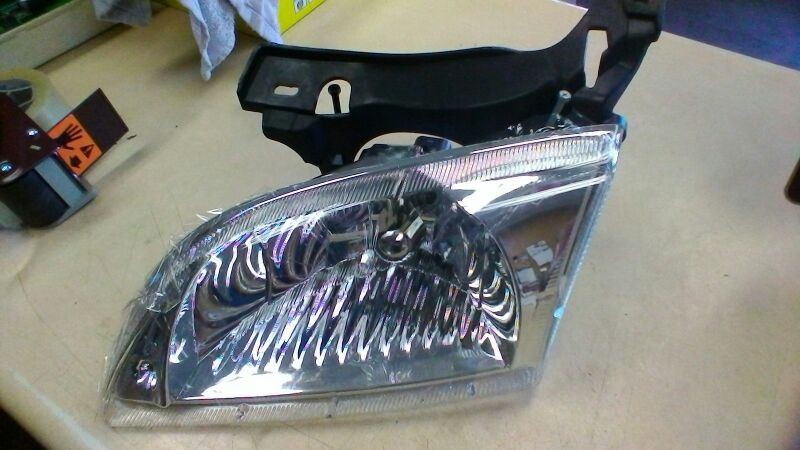 Driver Left Headlight Fits 00-02 CAVALIER 103799