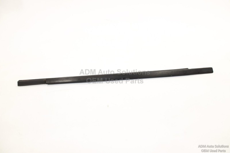 2019-2025 RAM 1500 Rear Right Side Door Window Weatherstrip Belt Molding OEM