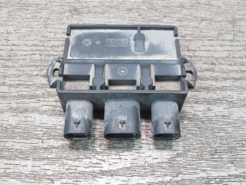 17-20 MASERATI LEVANTE M161 REAR TRUNK LID LIFTGATE HANDS FREE CONTROL MODULE