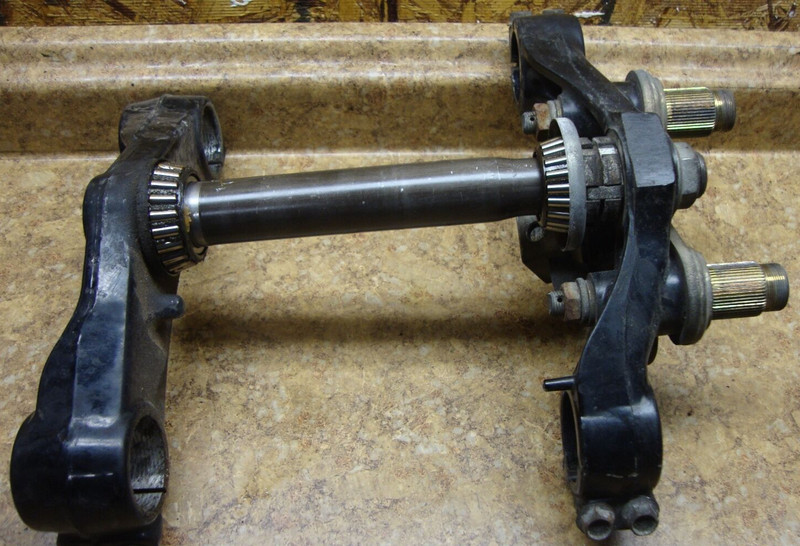 1985 Yamaha Venture XVZ1200 XVZ 1200 D Triple Tree Fork Clamp Mount XVZ1200D 85