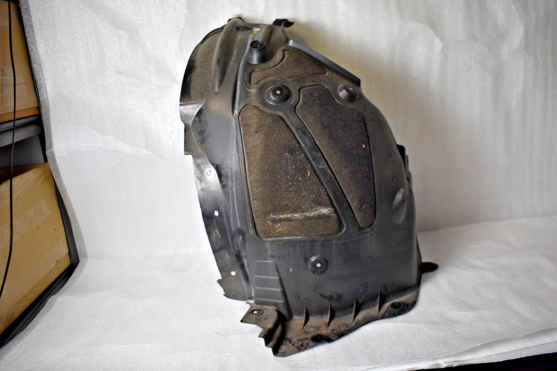 BMW I4 FENDER LINER ARCH LEFT FRONT 2023 OEM 8738059