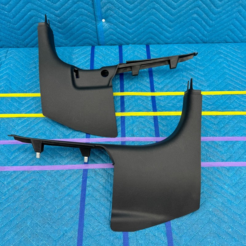 2007–2014 Audi TT Roadster Convertible Side Body Panel Trim Set OEM 8J1867272A
