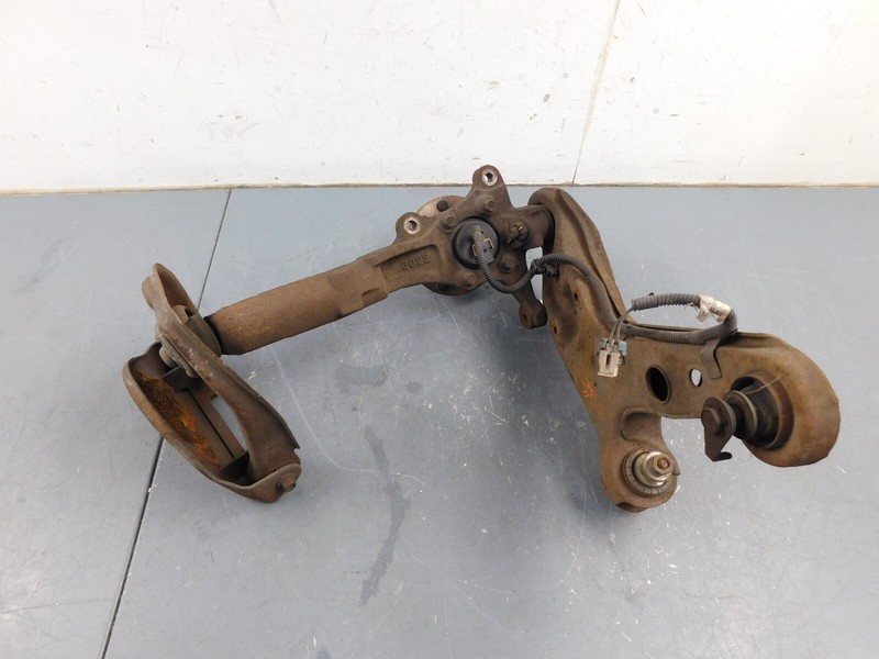 2000 98 99 01 02 Chevy Camaro SS Right Front Hub Knuckle Control Arms #2927 - M5