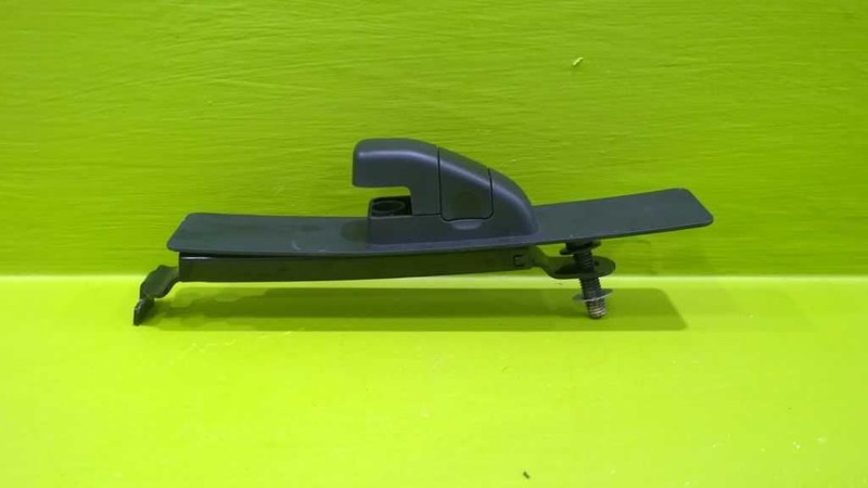 17 18 19 F150 LIMITED PILLAR SEAT BELT ADJUSTER BRACKET OEM 3446-73