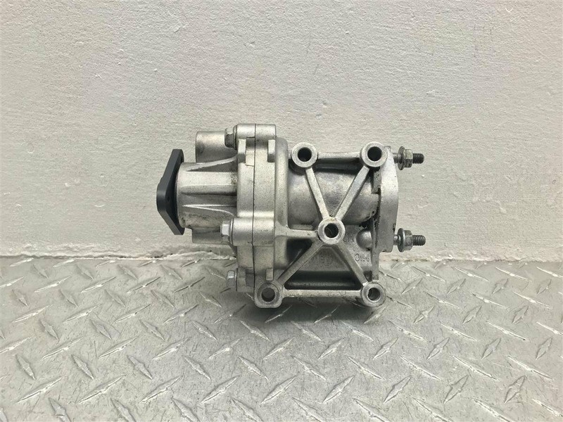 08-17 JEEP PATRIOT COMPASS 2.0L 2.4L COOLANT WATER PUMP & HOUSING OEM 68046026AA