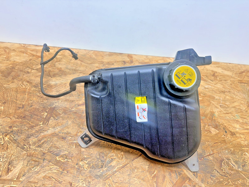 10-15 Jaguar X250 XF XFR XK Radiator Coolant Expansion Tank Reservoir OEM