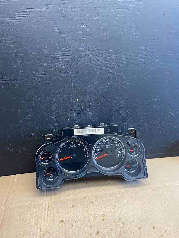 2008 to 2009 GMC Yukon Denali Cluster Gauge Speedometer AB9828 DG