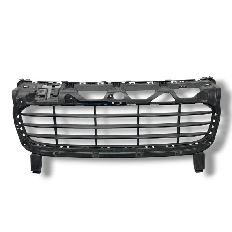 2011 2012 2013 2014 Porsche Cayenne 958 Front Bumper Center Grill OEM 7P5807683M