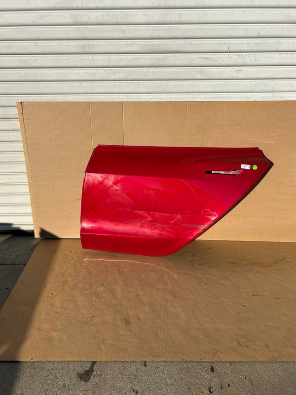 ✅2017-2023 Tesla Model 3 Rear Right Passenger Side Door Shell Red w/dent