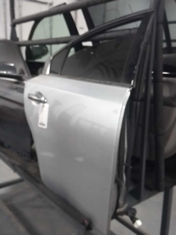 2011 Nissan Maxima Rear Right Door Silver Used OEM 456269 133k Miles