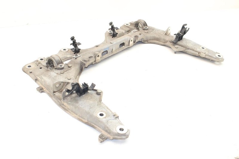 13-19 Porsche Boxster 2.7L Front Suspension Crossmember Assembly