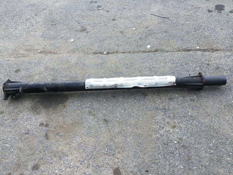 Maserati Coupe GT 2003 4.2L RWD Rear Propeller Driveshaft Drive Shaft 02-06 ;:Y