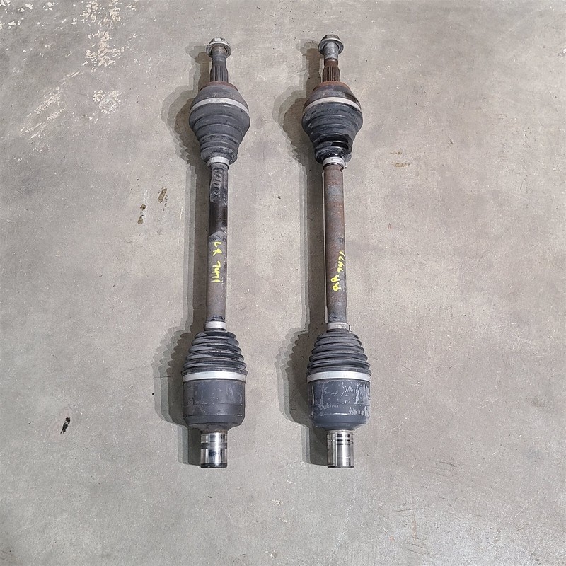 05-13 Corvette C6 Axle Shaft Shafts Pair Auto Aa7471