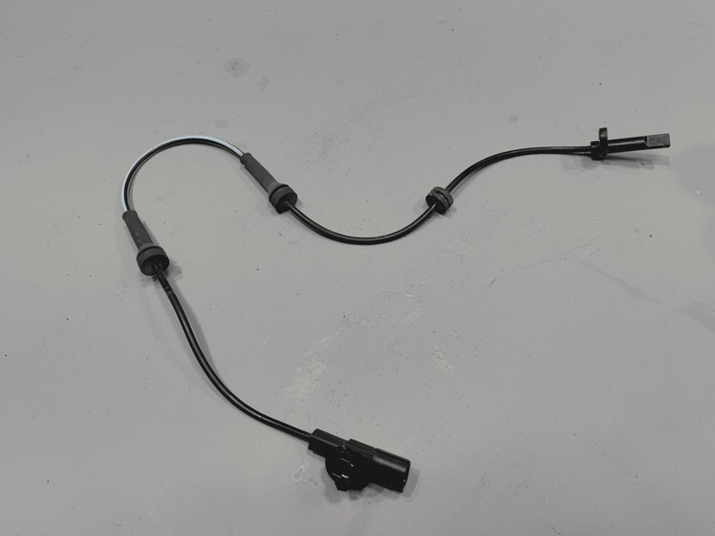 Nissan Rogue Front Driver or Passenger Side ABS Wheel Speed Sensor OEM 2021-25