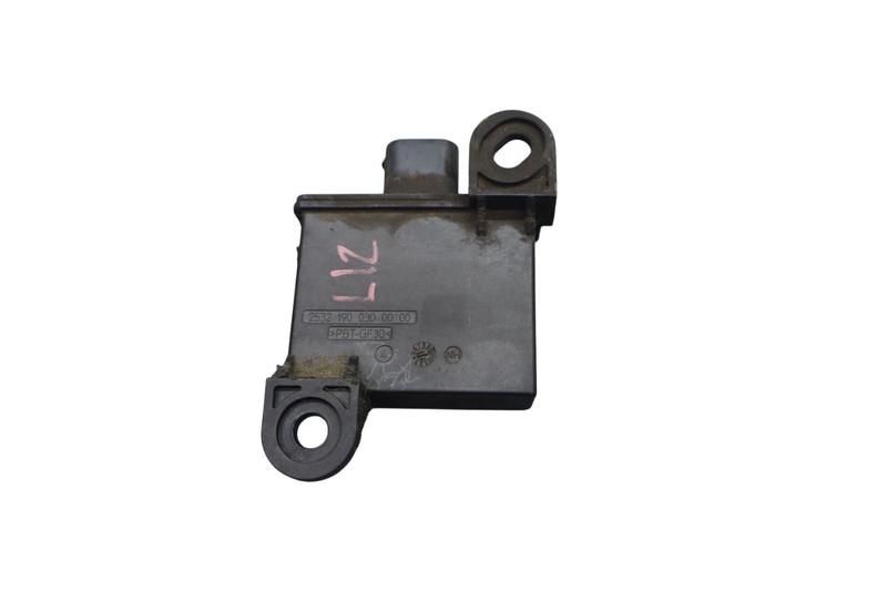 11-17 Volkswagen Touareg Rear Right Tire Pressure Monitor Control Module OEM