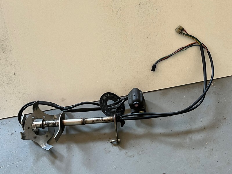 97 Arctic Cat 770 Tigershark Daytona Steering Column Shaft Post Start Stop Switc