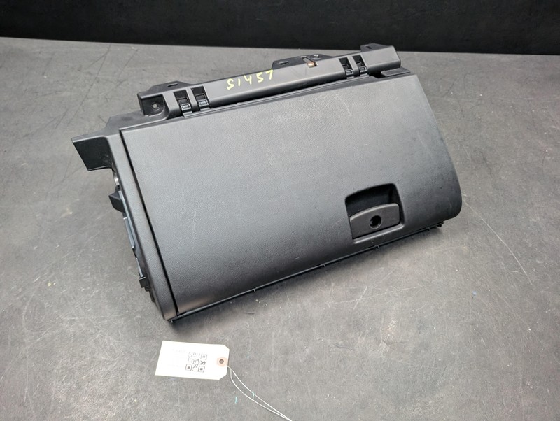 Glove Box 2022 Subaru Crosstrek 66121-FL020-VH 2018 2019 2020 2021 2023 X