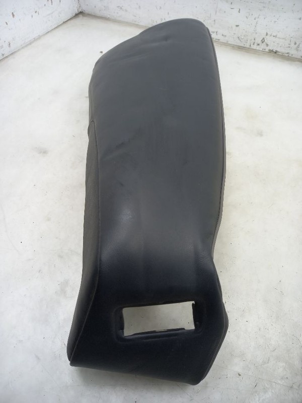 02 LEXUS IS300 SPORTCROSS REAR PASSENGER RIGHT SEAT CUSHION BOLSTER BLK-LJ20