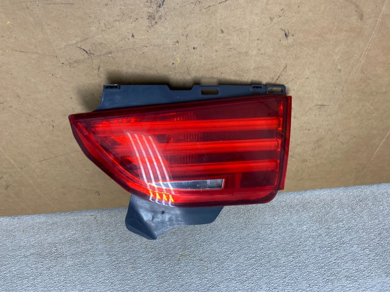 2010-2013 BMW F07 5 Gran Turismo GT Right Passenger Rh Inner Tail Light X5101 DW