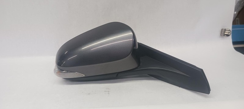 18 TOYOTA C-HR Right passenger Door Mirror non-heated w/blind spot OEM Grade A!