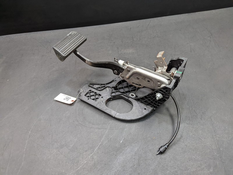 Brake Pedal 2019 GMC YUKON XL 2017 2018