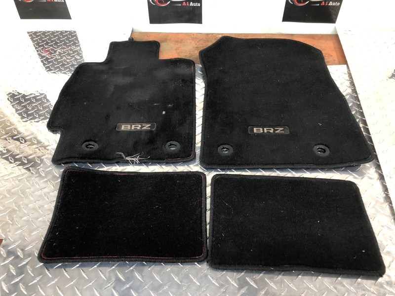 FLOOR MATS Fits TOYOTA GT86 SUBARU BRZ SCION FRS 2013 2014 2015 2016 2017*
