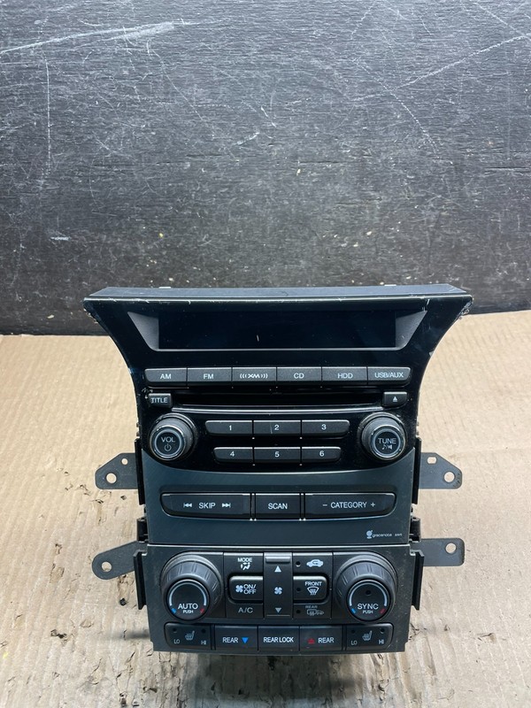 2012 to 2015 Honda Pilot AM FM CD Audio Radio Player Climate Control X4153 DG