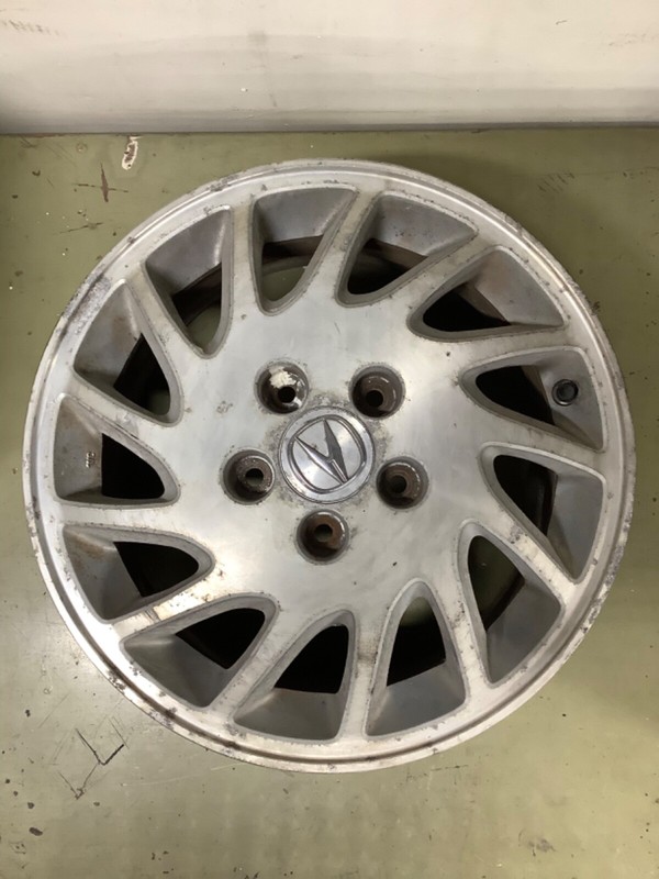98 Acura RL 13 spoke Left Alloy WheelUsed OEM