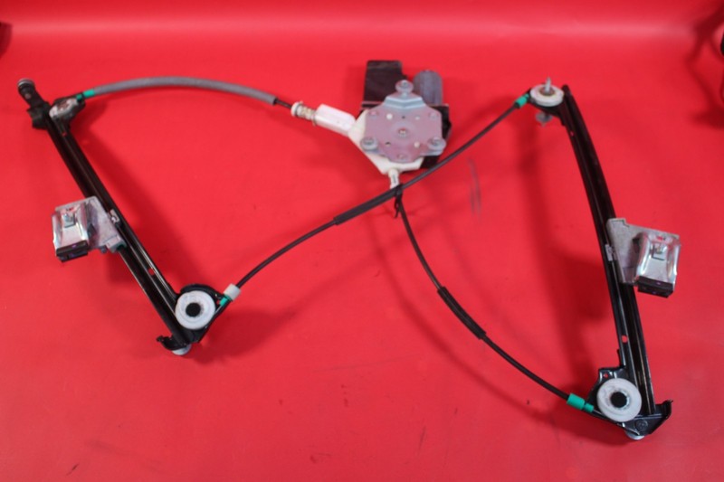 2005-2013 Corvette C6 RH Passenger Window Regulator and Motor *USED*