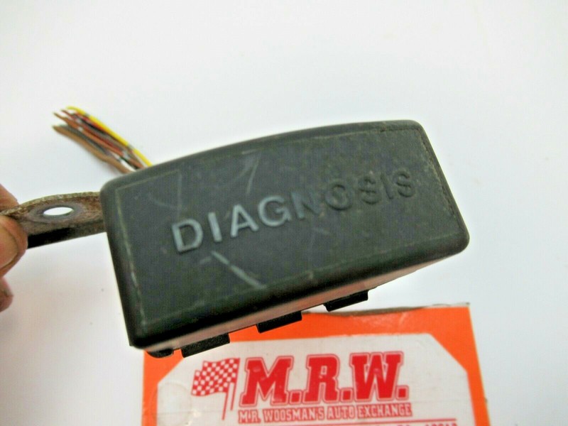DIAGNOSIS PORT DASH PLUG END COMPUTER SCANNER PORT WIRE PLUG CHECK ENGINE CELICA