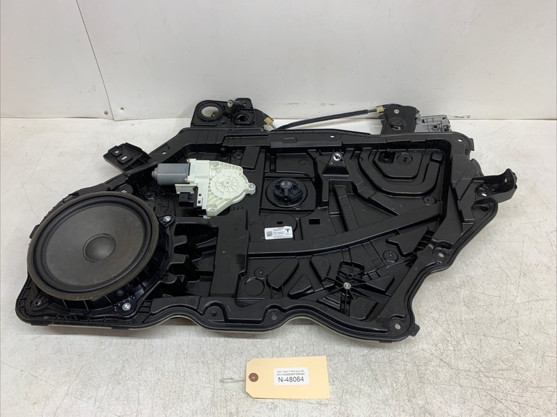 Tesla Model Y Front Right Window Motor Regulator Assembly 1495509-00-D 48064 S1