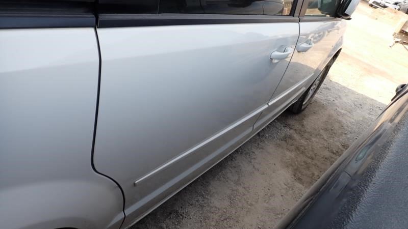 Passenger Rear Side Door Passenger Van Movable Glass Fits 08-18 CARAVAN 2313682