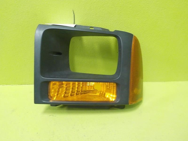 05-07 Ford F250SD F350SD Left Complete W/ Bezel & Lights OEM 5C3Z-13201A-AA