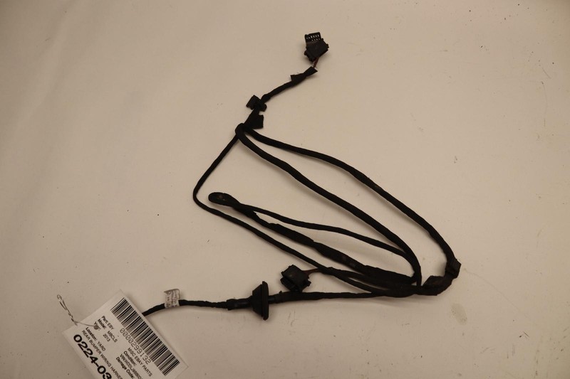 2012-2014 MERCEDES CLS550 W218 REAR BUMPER CABLE WIRE WIRING HARNESS OEM