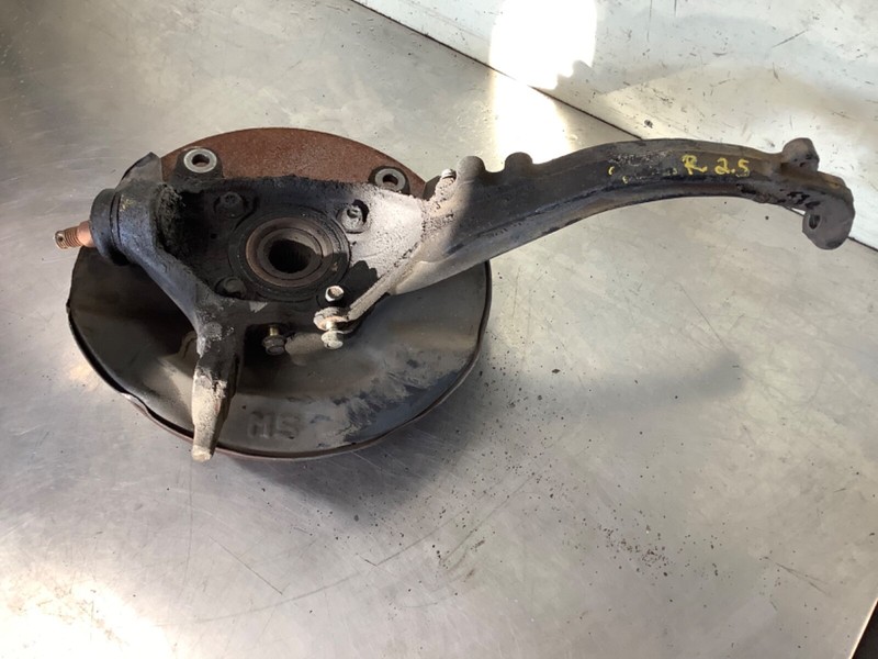 95-98 Acura TL ABS 2.5L Right Front Suspension Knuckle Spindle Hub OEM