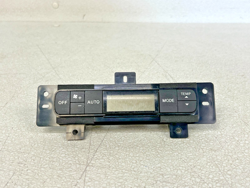 ⭐2014-2021 INFINITI QX80 REAR A/C TEMPERATURE CLIMATE CONTROL UNIT OEM LOT2661